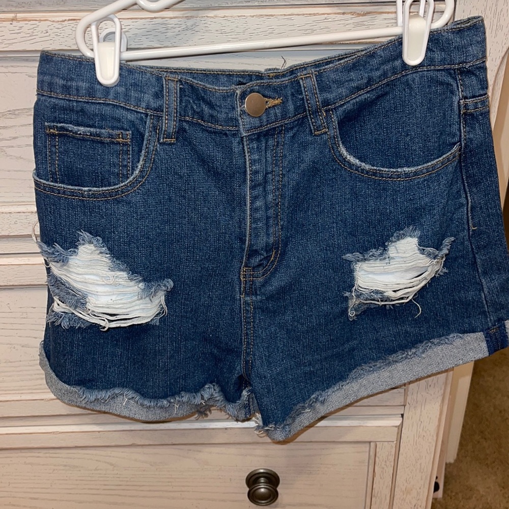 FOREVER 21 JEAN SHORTS